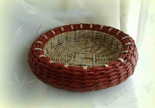 gorgeous paper-woven fruit tray!